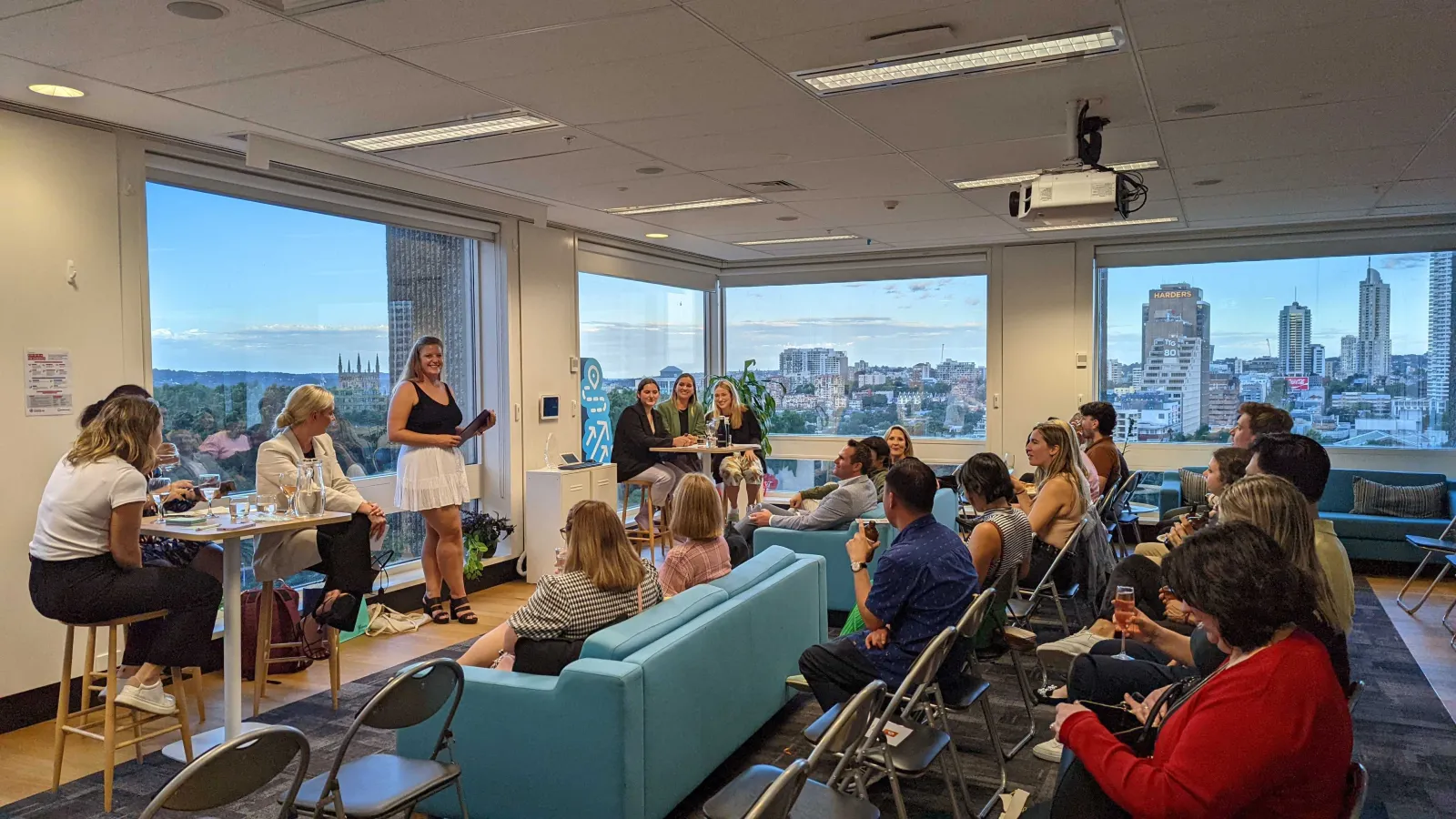 Debate Club public speaking event with Talent, October 2022 · photo 2